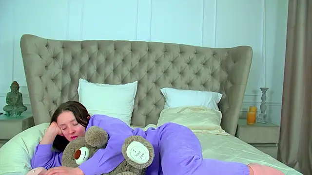 ElinaBellucci webcam