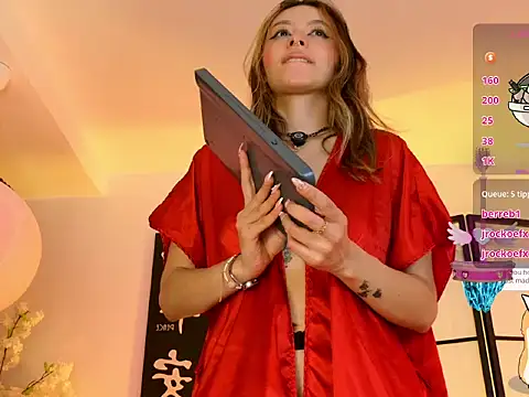 Elysia_carter webcam