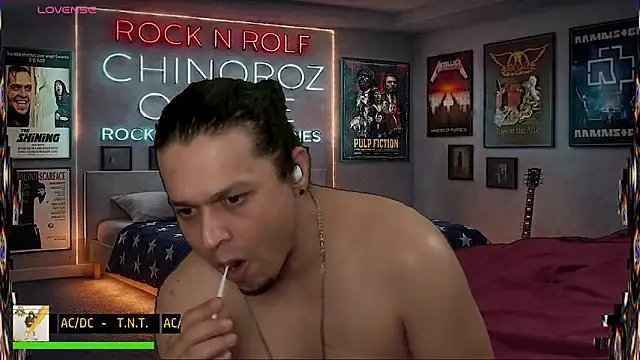 chino_roz webcam