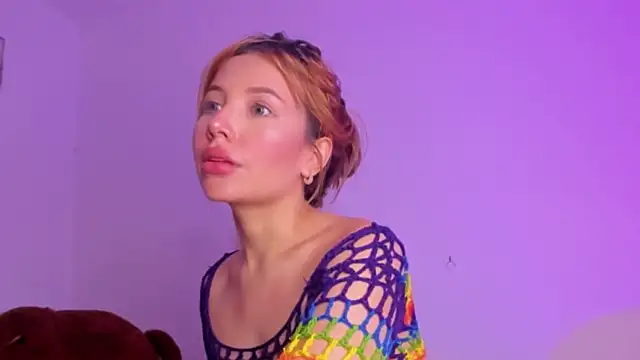 nicol_gw7 - Nicol_gw7's free webcam - UK Sex Cams