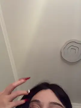 美女linjianvhai在线直播