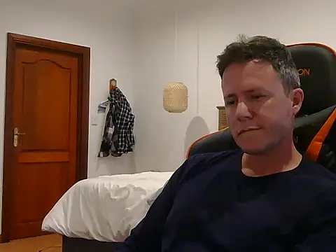 TroyDieselXXX webcam