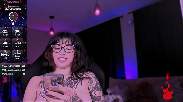 VanessaBlackrose webcam