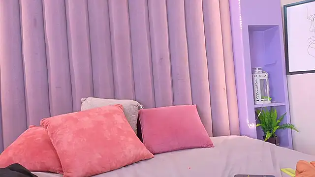 AmberStonne__ webcam