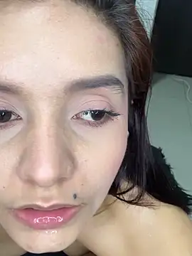 melanyprada - Melanyprada's free webcam - UK Sex Cams