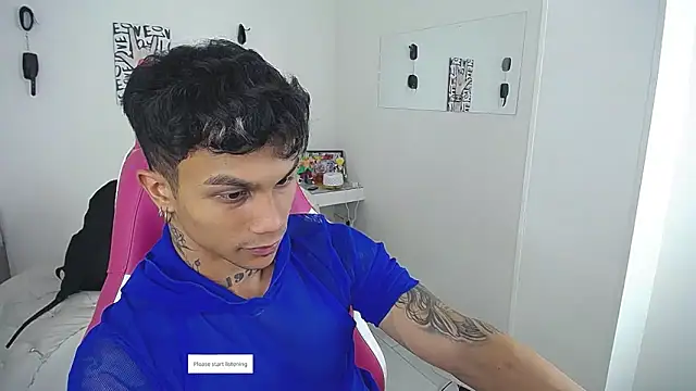 Leonard_Price webcam