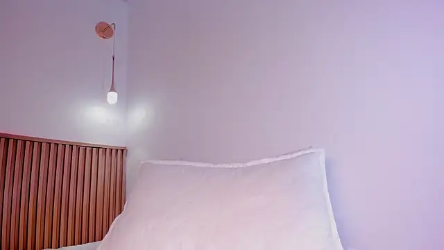 Sarita__Gomez webcam