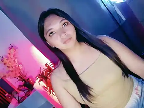 Nikki_Karishma webcam