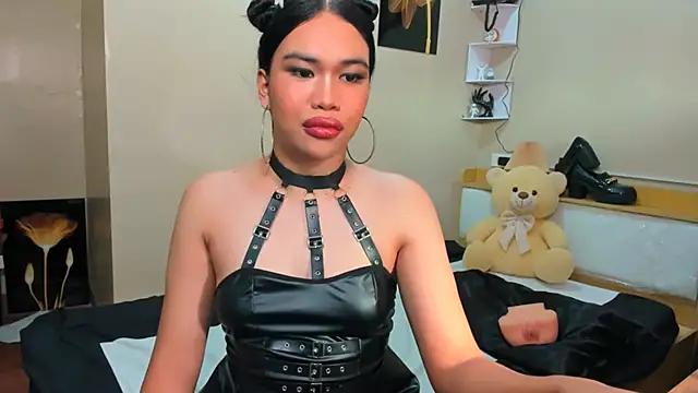 hugecelestina webcam