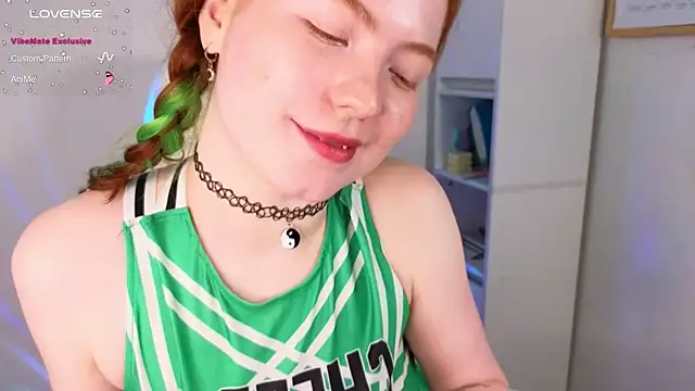 gingercute17 webcam