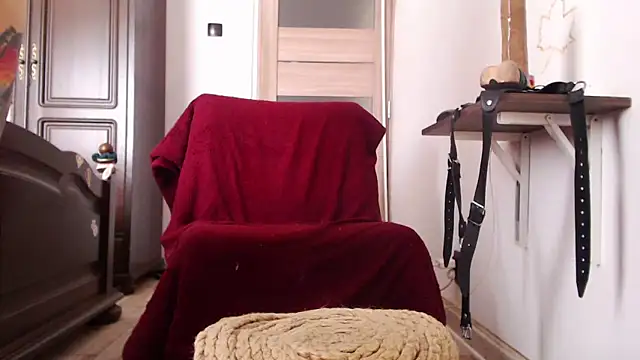 Goddess_Inanna live sex cam