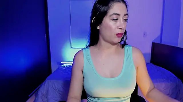 meganwhite3 - MeganWhite3's free webcam - UK Sex Cams