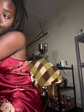 choclatepeaach - Choclatepeaach's free webcam - UK Sex Cams