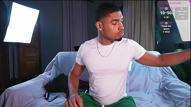 LiamByrne's live cam