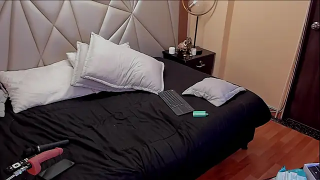 juana_valkiria webcam