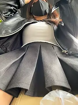 美女Carlin-yiyi在线直播