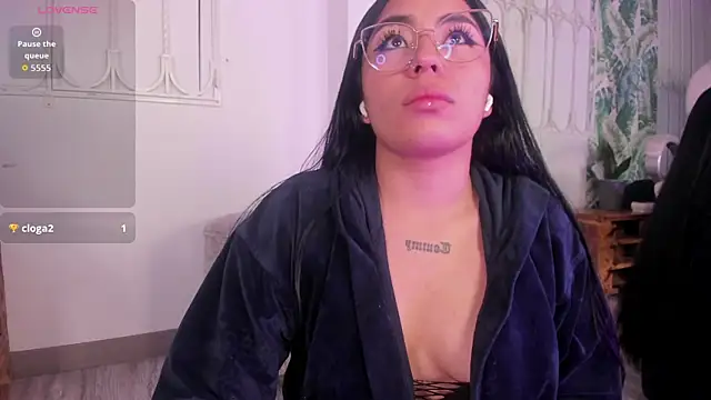 valkyria_12 - Valkyria_12's free webcam - UK Sex Cams