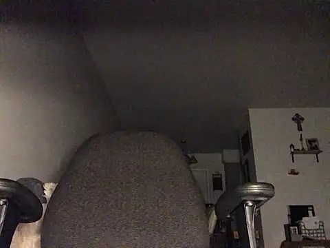 BlueCollarTattoos webcam