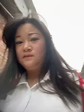 美女srr7788在线直播