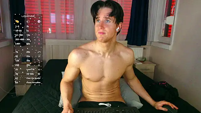 ChristianLevine_ webcam