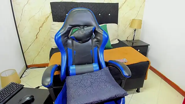 helena_copper_ webcam