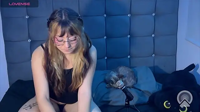 SofiaKitty-love webcam