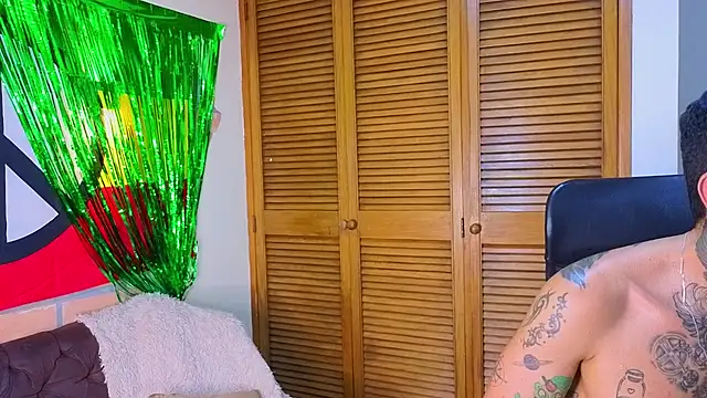 mister_eithan live sex cam