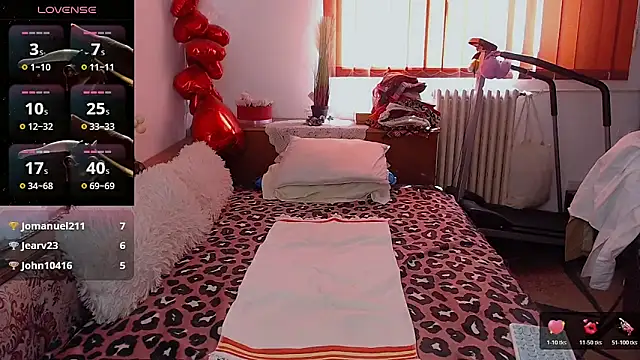 MilfDolores live sex cam