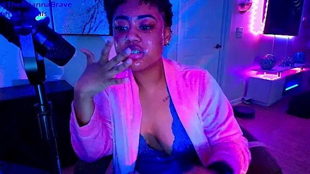 BriannaBrave webcam