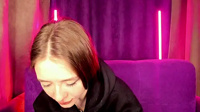 VasilisaTheWiseX webcam