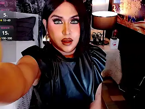 Heavenly_Claudia webcam