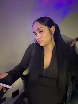 Isabella-Teen webcam