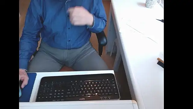 dutchpornking - Dutchpornking's free webcam - UK Sex Cams