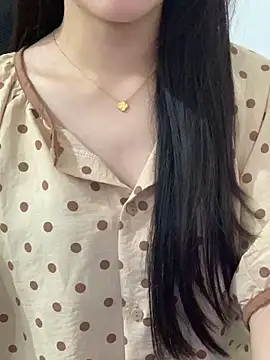 Webcam Model (Balle21)  is live.Free join now!