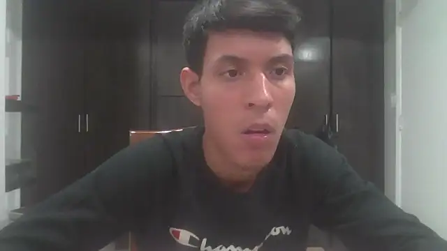 itsdemontimeonME webcam