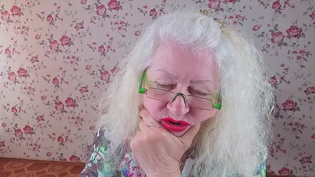 Maya_Mayflower webcam