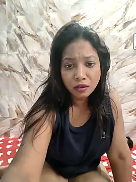 hornyzinia123 webcam