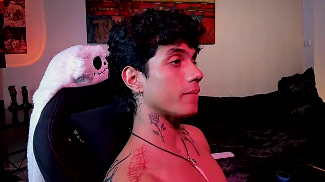 aress_damon's live cam