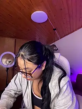 Violetta_pinkk1 webcam