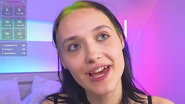 DarcyBlackwood webcam