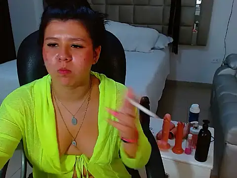 ShellyAdamssxox webcam