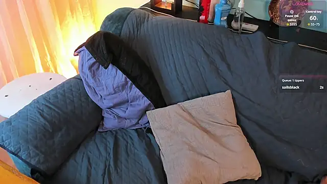 Nicki_Ripperton webcam