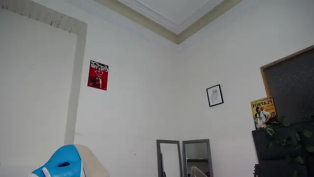 Julieta_Parker webcam