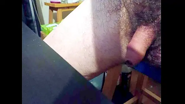 hairyuncut00 webcam
