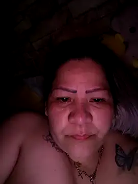 Dalessa_Bigtits webcam