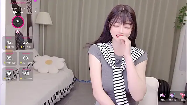 美女uikyy1在线直播