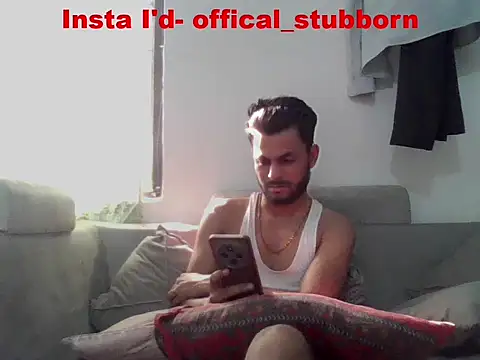 Stubborndesiboy webcam