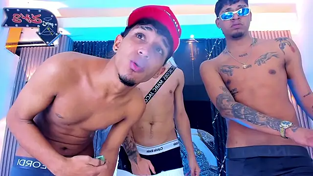 the_knights_of_the_night_ webcam