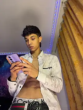 RoughDiamond_ webcam