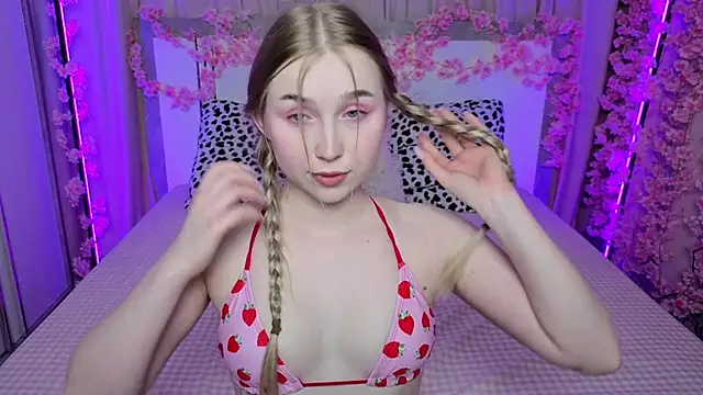LilyStarlight webcam